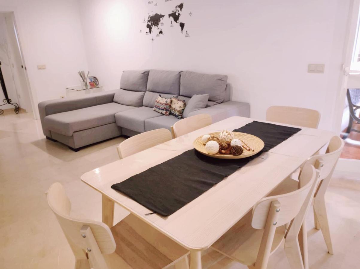 Apartamento Gloria 2 Malaga Exterior photo