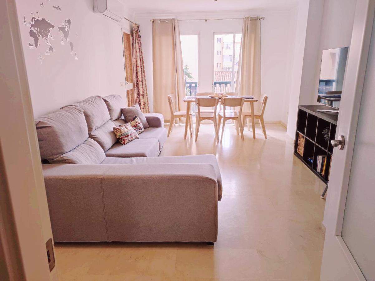 Apartamento Gloria 2 Malaga Exterior photo