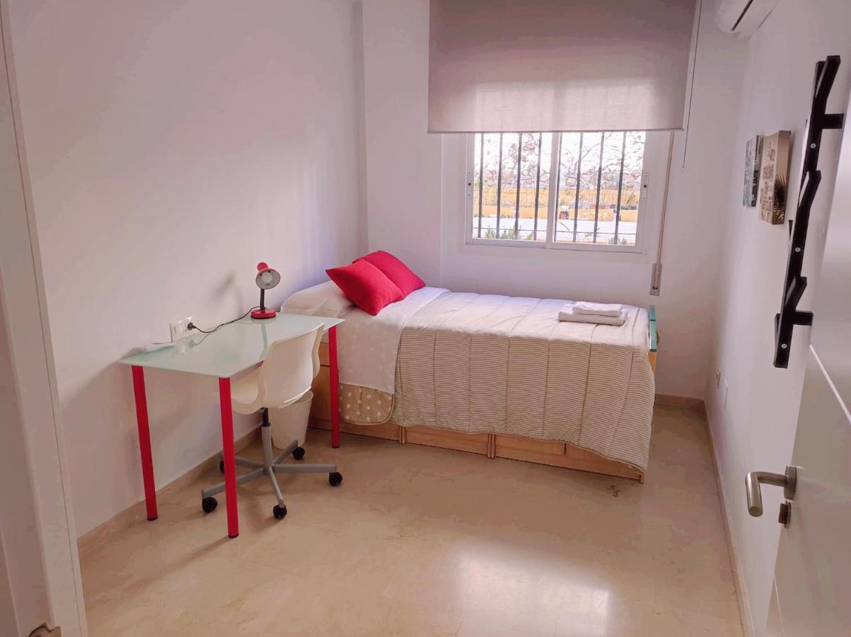 Apartamento Gloria 2 Malaga Exterior photo