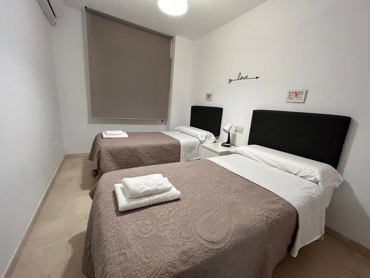 Apartamento Gloria 2 Malaga Exterior photo