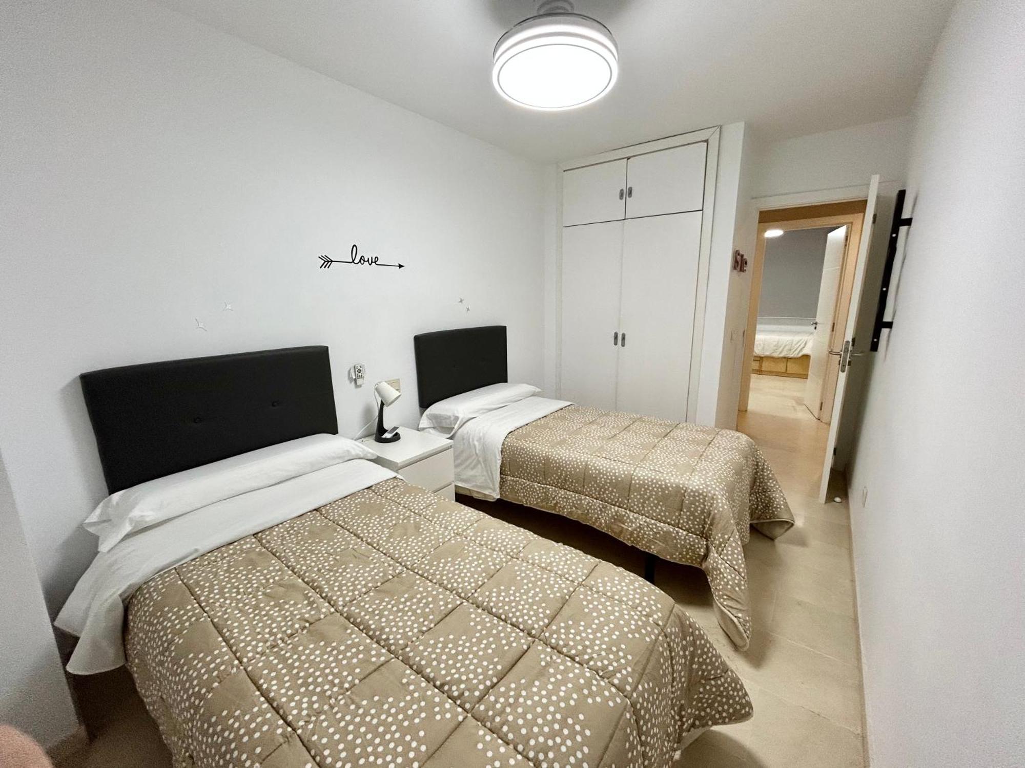 Apartamento Gloria 2 Malaga Exterior photo